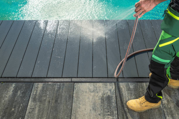 Best Pressure Washing Driveway  in Johnstown, PA